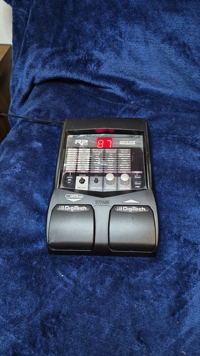 гітарний процесор ефектів DigiTech RP155