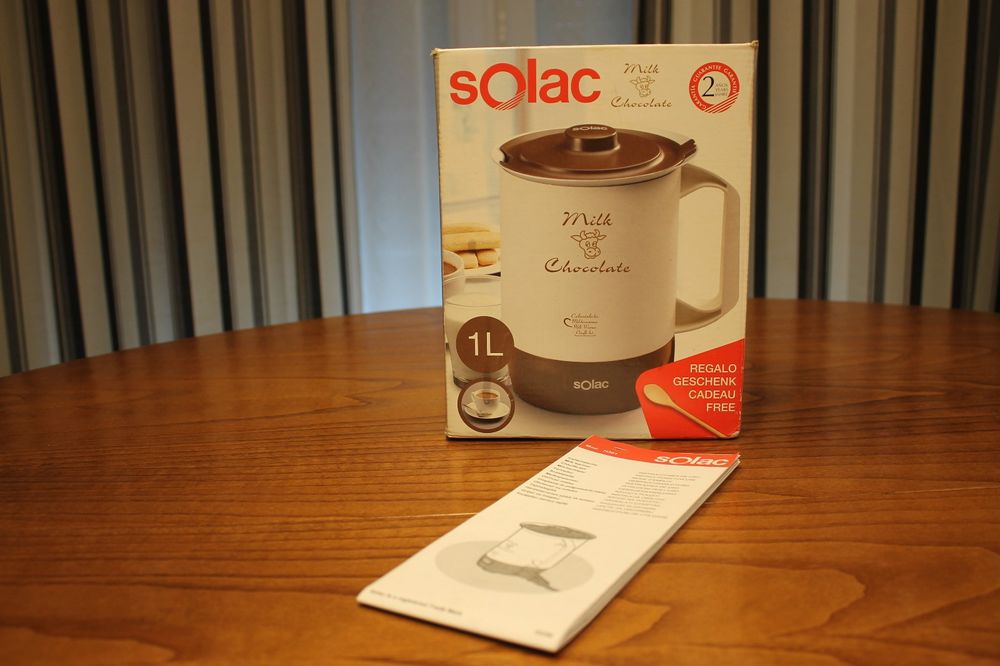 Jarro elétrico SOLAC  1 Litro (metálico)