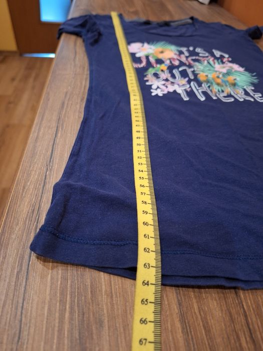 T-shirt damski Reserved