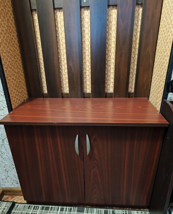 Прихожа в ваш передпокій.