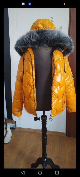 Kurtka zimowa ciepła pikowana musztardowa z kapturem futerko M