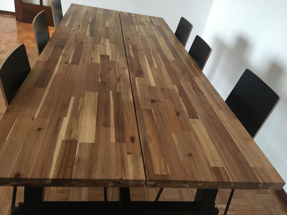 Mesa de sala e 6 cadeiras