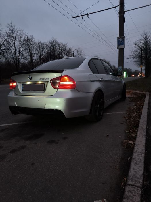 BMW E90 (бмв е90)