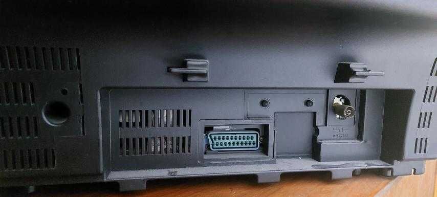 Телевізор SANYO C20EE13FX