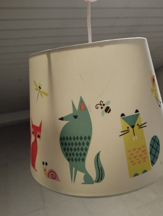 Candeeiro quarto criança