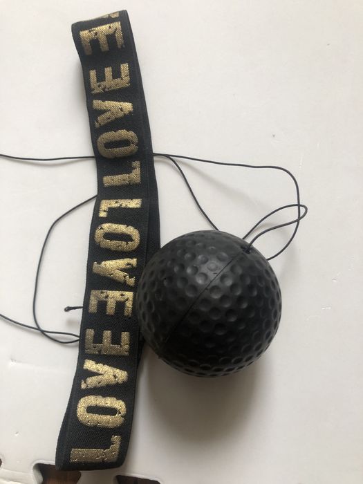 Тренажер для боксу