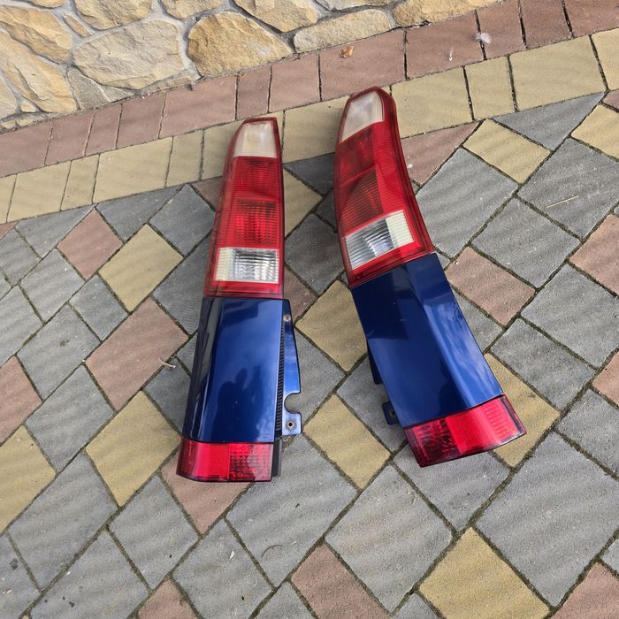 Задні ліхтарі стопи Opel Meriva A