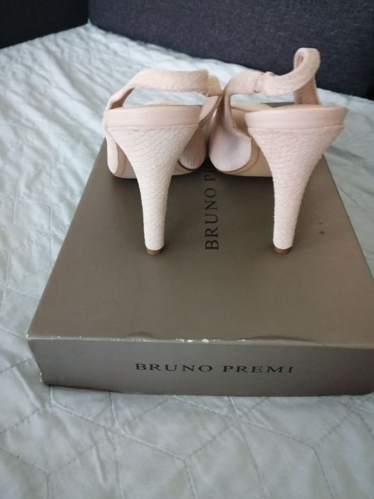 Sandałki skóra Next 37 nowe