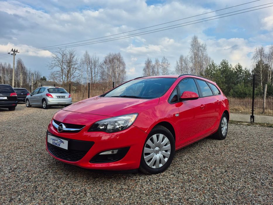 Opel Astra 100%Bezwypadkowy_Serwis_Zadbany