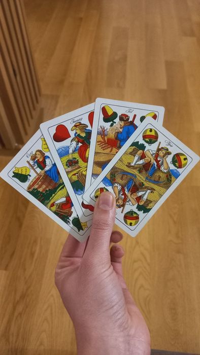 Baralho de Cartas Húngaras