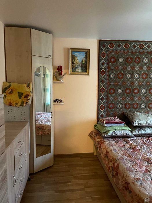 Продантся 2х комнатная квартира район Павлово поле.