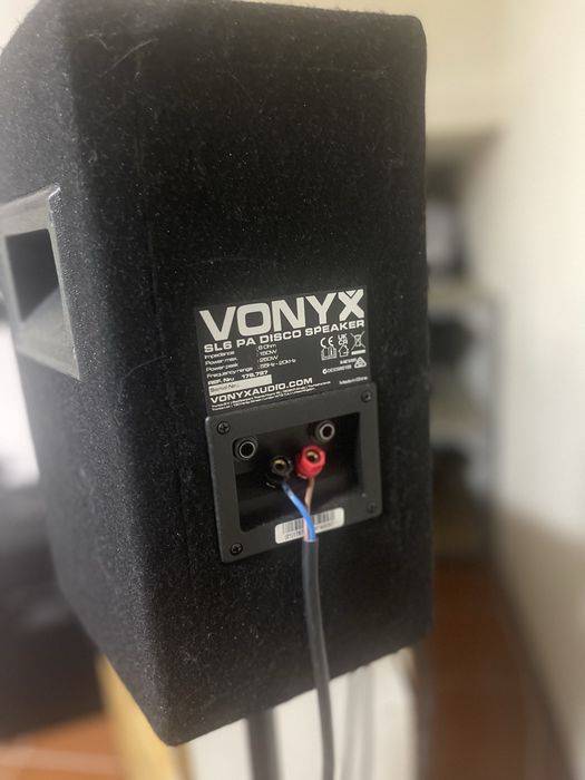 Par Colunas pasivas  6 ‘’ 250w
