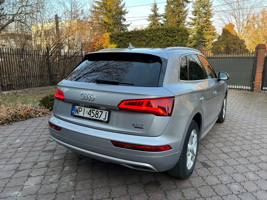 Audi Q5 Audi Q5 2.0 TFSI quattro S tronic DESIGN • 252 KM • Automat • CarPlay