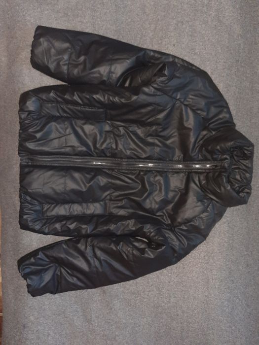 Курточка демисезонная