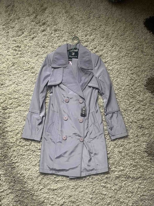 Плащ жіночий новий