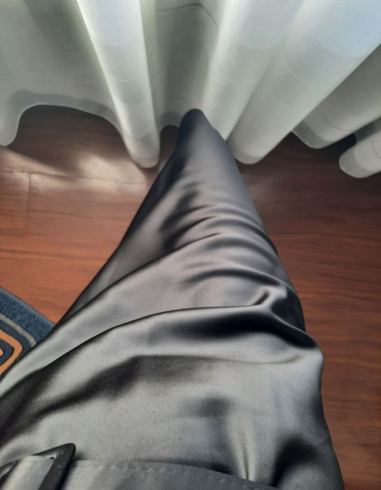 Нова шовкова сукня