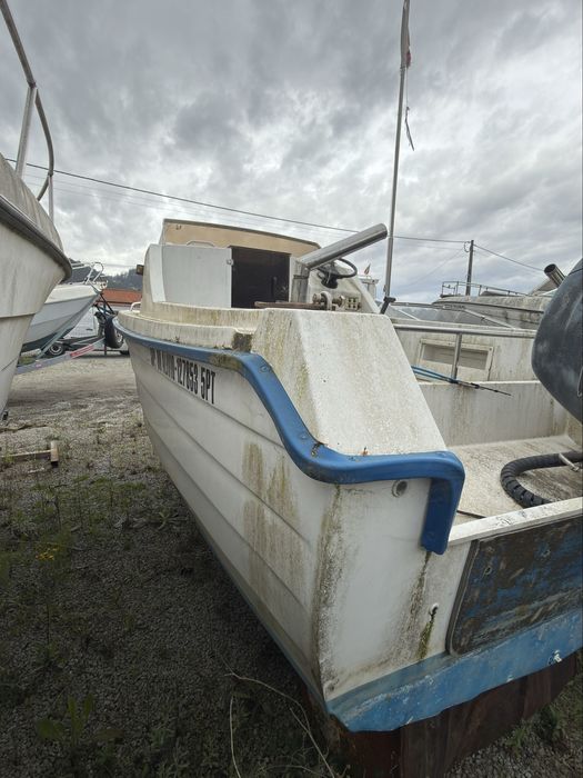 Vendo barco com 2 motores