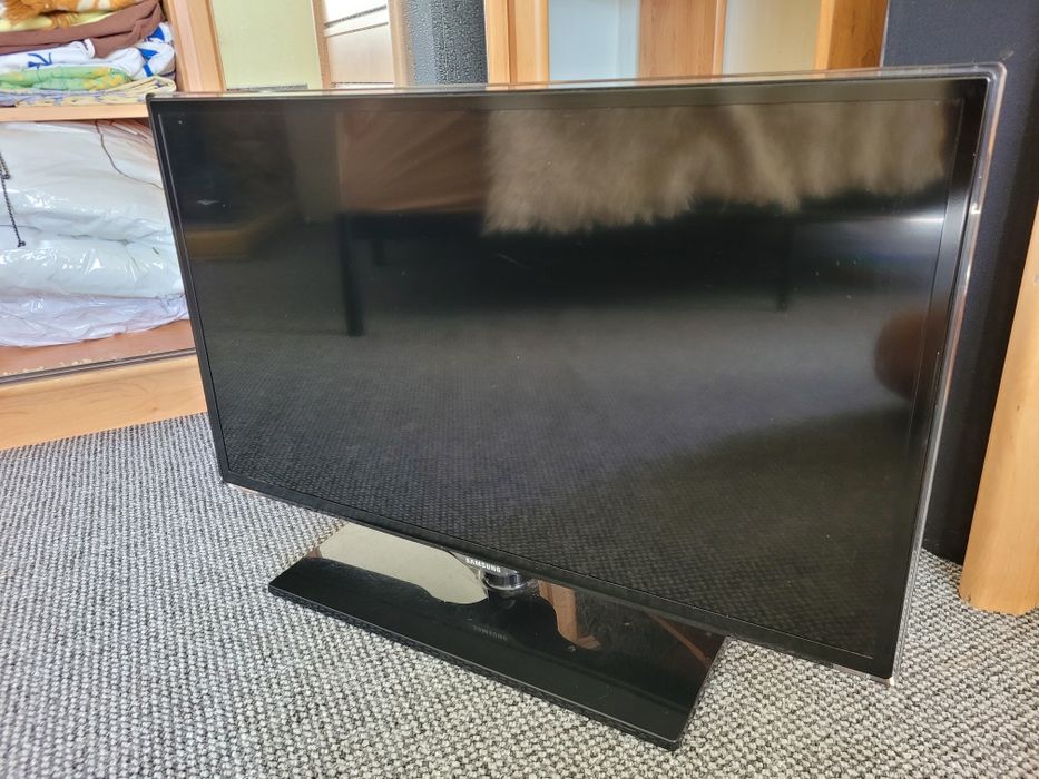 Telewizor Samsung 32 całe z dekoderem.