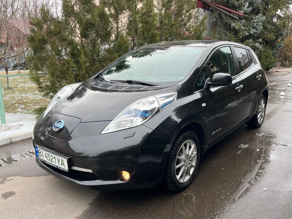 Nissan Leaf 30 квт 2016 року