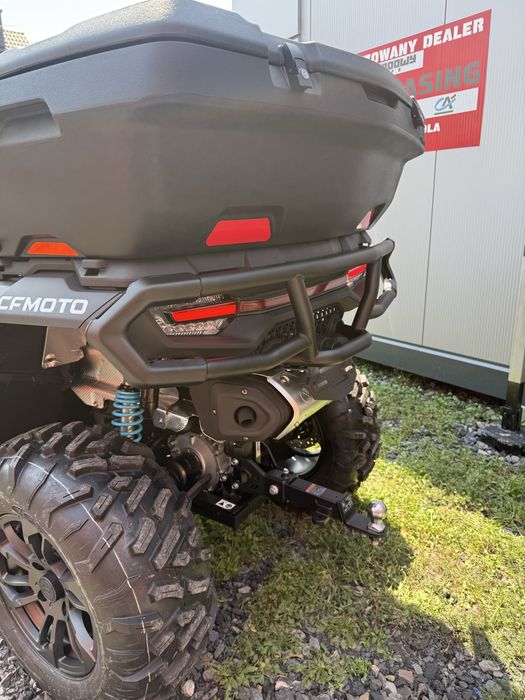 Salon ”Quadowy Life ” : CfMoto 1000  Black