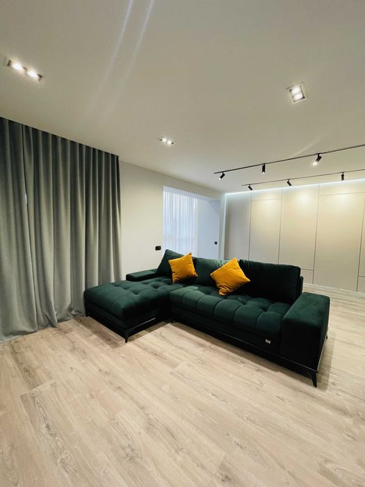 Продаж квартири з терасою новобудова близько центру Львів!