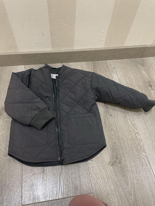 Куртка дитяча 110 р. Rezerved