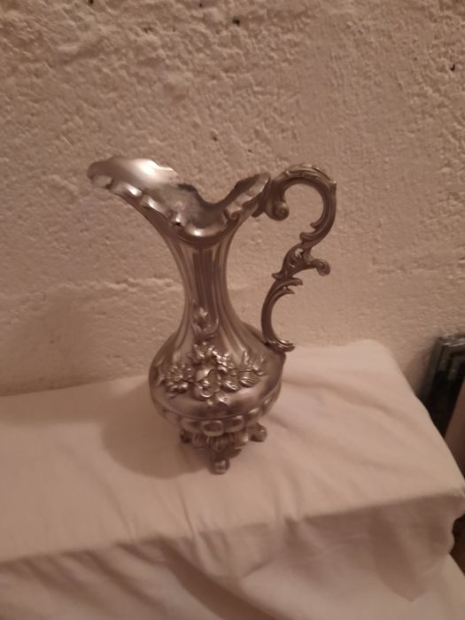 Duas peças de decoração