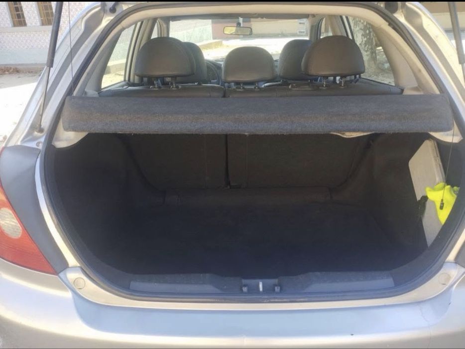 Honda civic 1.7Cdti V/Fotos