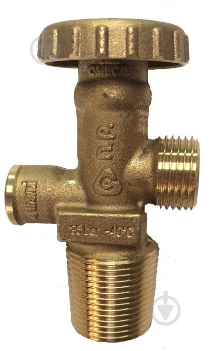 Заміна вентилів на пропанових газових балонах