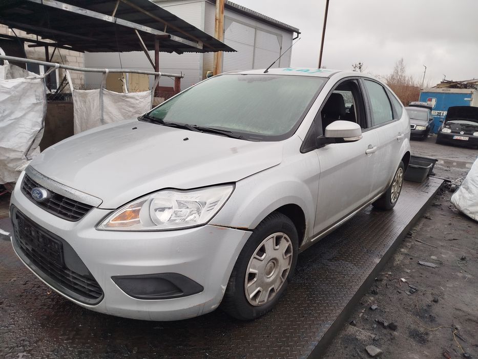 Ford focus MK2 Lift lakier 03 drzwi kompletne stan bdb wysyłka