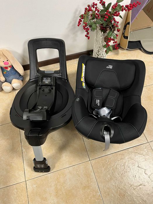 Автокрісло Britax Römer DUALFIX 3 i-SIZE Група 0+/1 (0-18 кг)