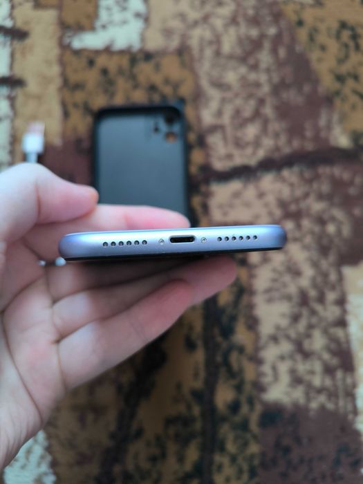Apple iPhone 11 64 гб neverlock