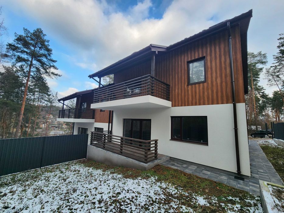 Від забудовника! Продам будинок, дуплекс біля лісу. Телефонуйте.