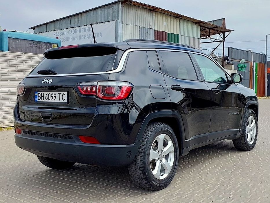 Jeep compass 2018 рік газ/бензин,чудовий стан