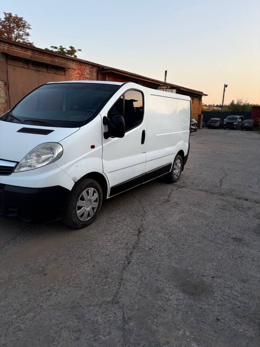 Продам Opel Vivaro