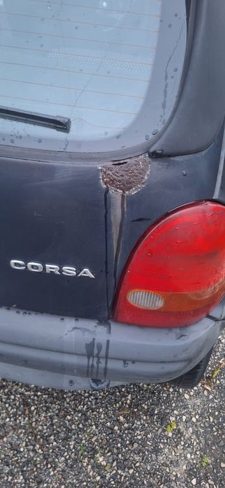 Opel Corsa 1.2 – Económico e fiável para o dia-a-dia