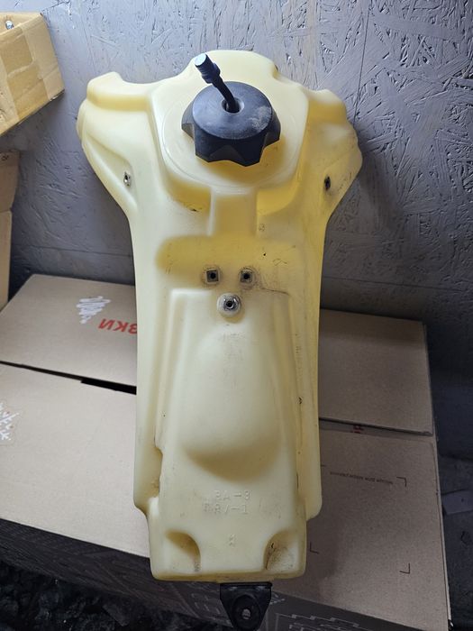 Бу збільшений паливний бак beta xtrainer