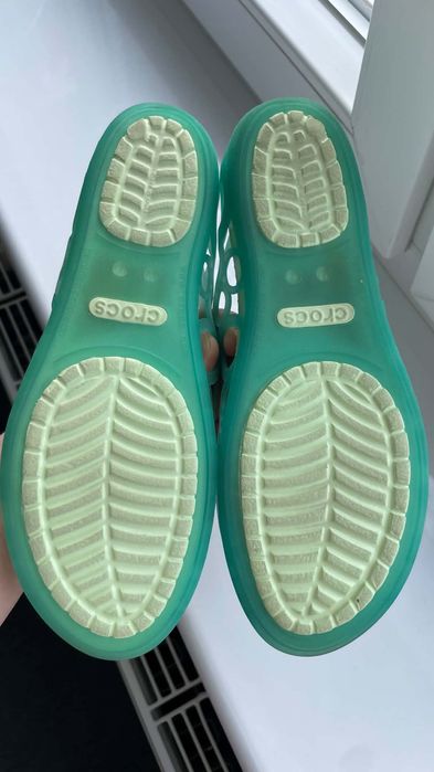 Crocs baleriny adrina flat W7 37/38