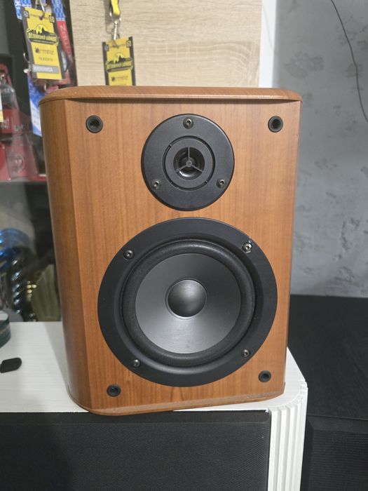 Kolumny Jamo Satelity 2 szt.