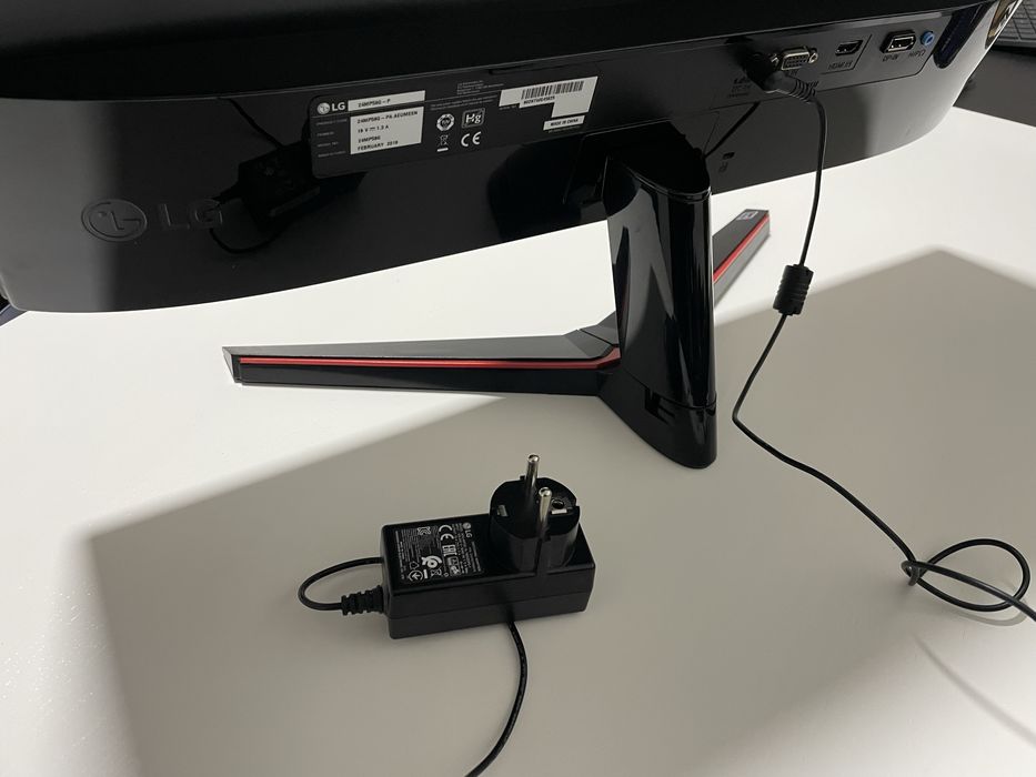 Monitor Gaming LG 24MP59G-P (24'' - 1 ms - 75 Hz - FreeSync)