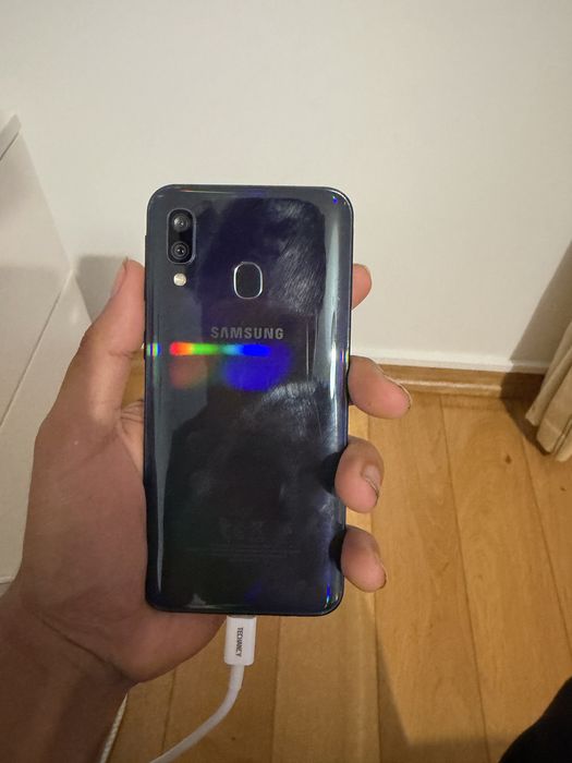 Samsung A40 em excelente estado