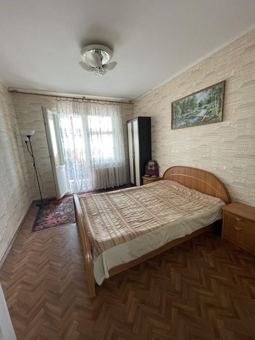 Сдам 3 комн Королева  11000
