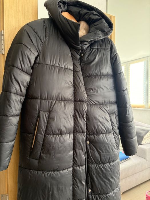 Тепле та легке зимове пальто Esprit