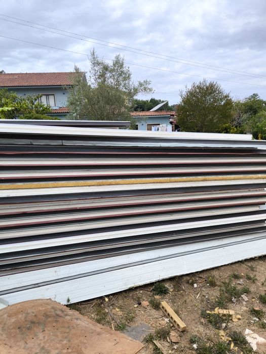 Painel sanduíche 8.5cm ler anúncio