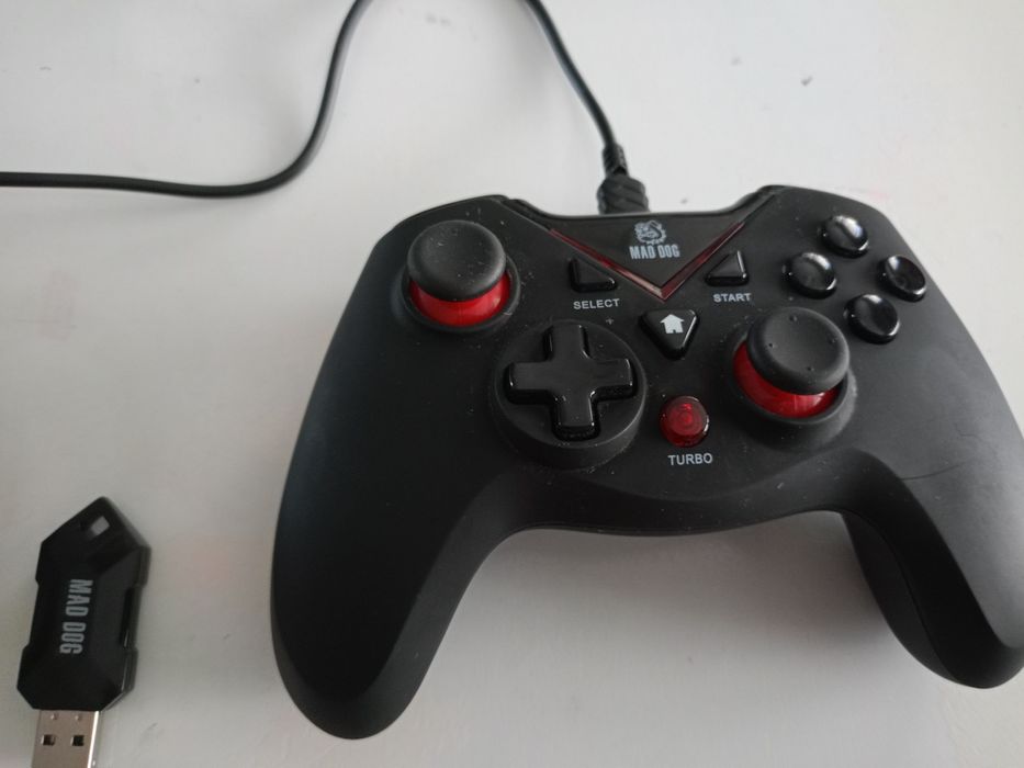 Gamepad Mad-Dog,Deltaco camping.