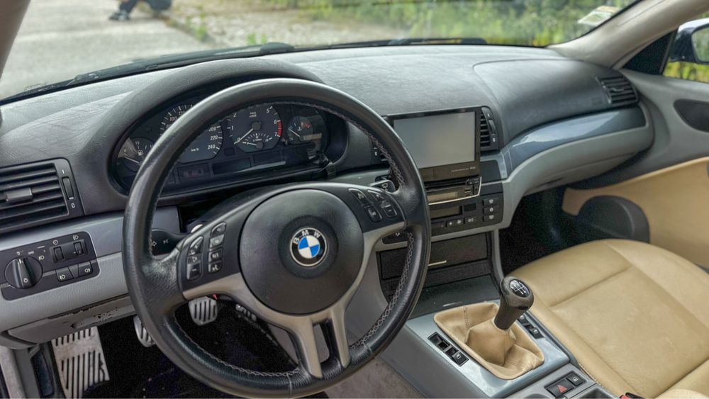 BMW 320 — fotografia 11