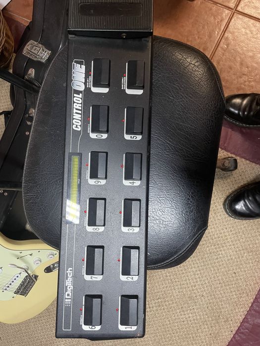 Digitech 2120 Artist