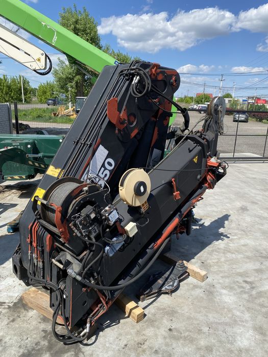 Кран маніпулятор Hiab 550