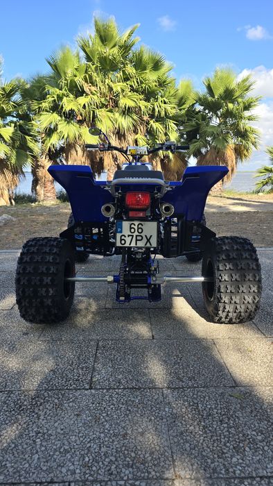 Yamaha 350 Banshee nacional restaurada de A-Z
