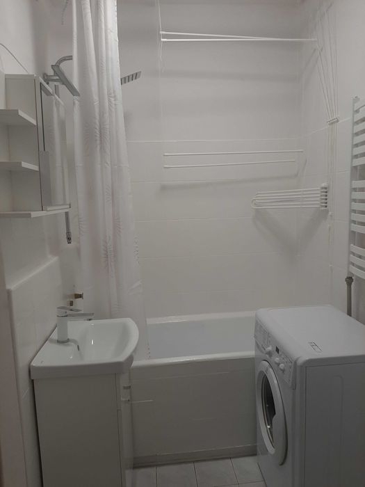 Pokój jednoosobowy na ul Jarosława Dąbrowskiego 33